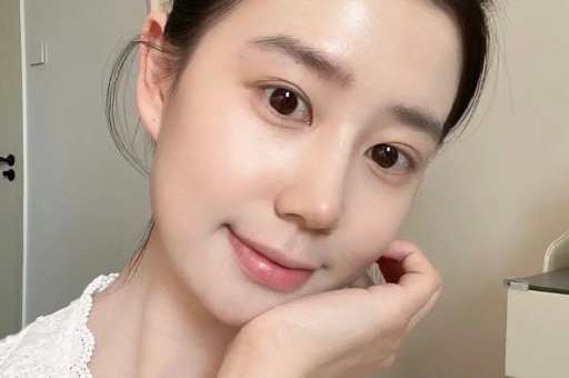 最近娱乐圈的大瓜你们吃了吗？